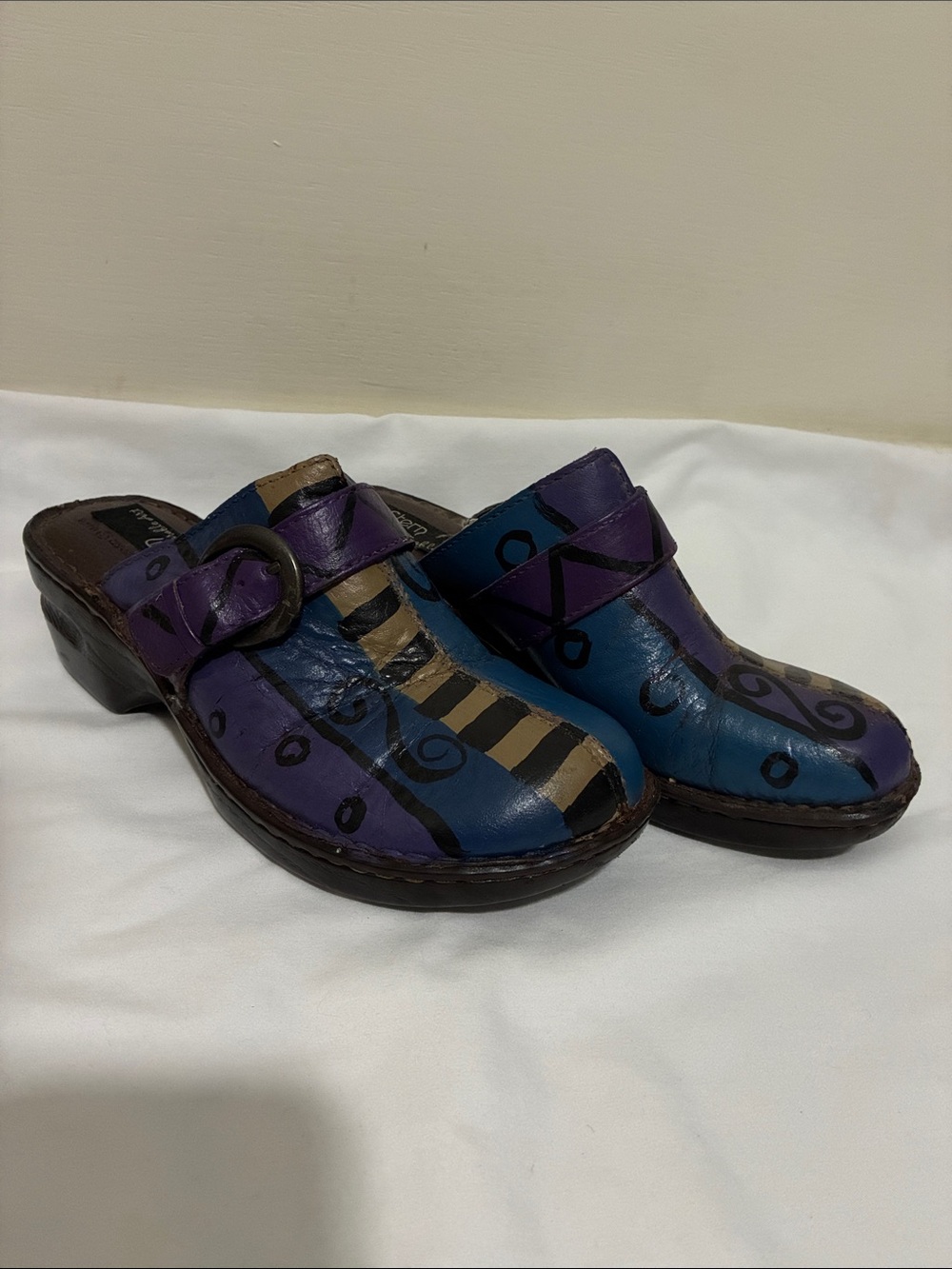 Jill Stern Wearable Art Born BOC Leather Mules Size 8